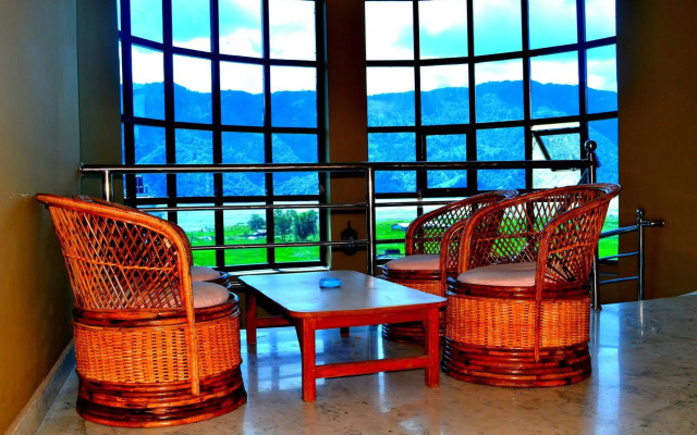 August Lake Resort