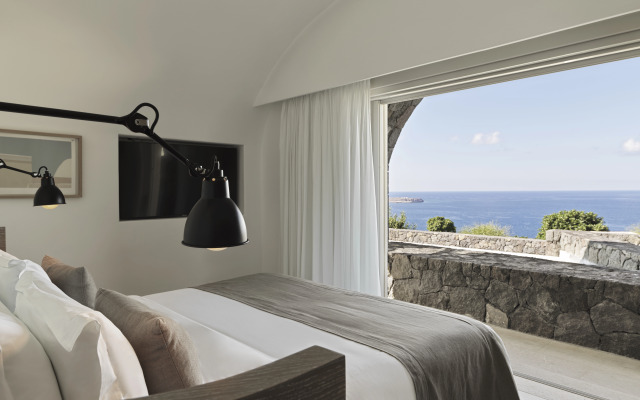 Canaves Epitome - Small Luxury Hotels of the World