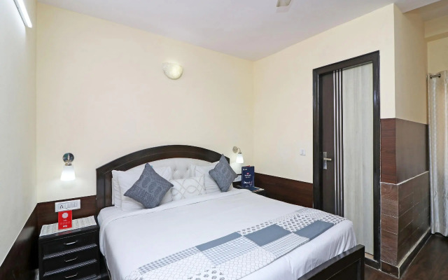 OYO 13451 Star Corporate Avenue