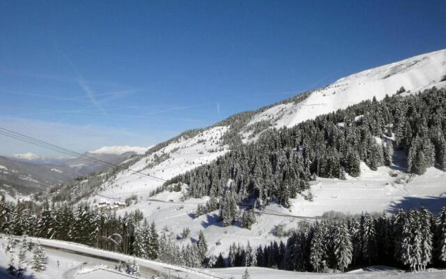 Appartement Méribel, 2 pièces, 4 personnes - FR-1-182-25