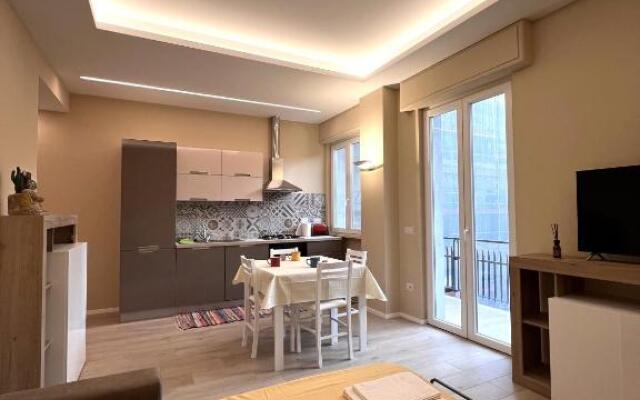 Casa Dante: Oneglia Centro-Marina-Spiagge (3 Min)