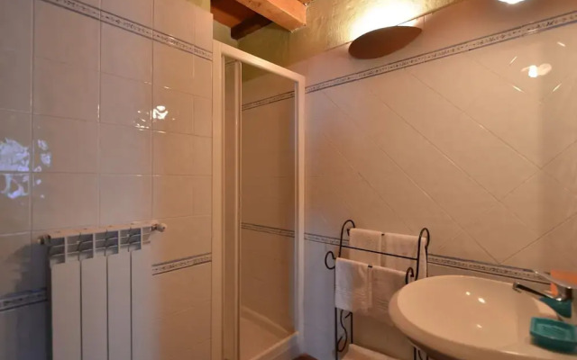 Quaint Holiday Home in Arcidosso With Swimming Pool