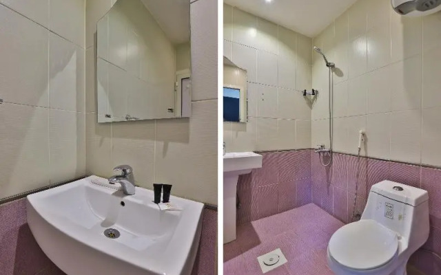 OYO 268 Durrat Alamaken Furnished Apts