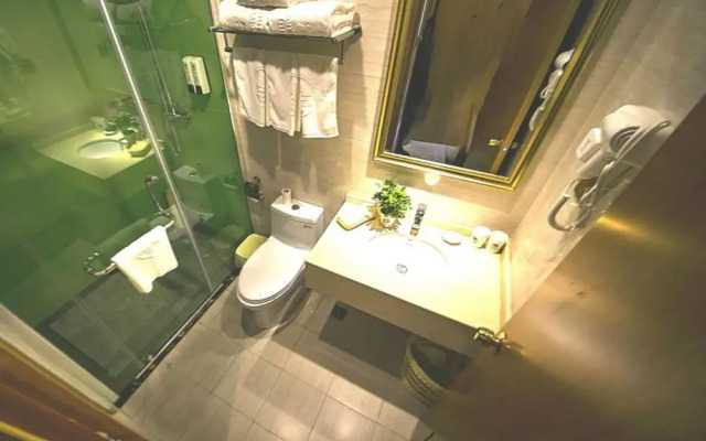 GreenTree Inn Anqing Wangjiang County Lantian Road Yiheyuan Express Hotel