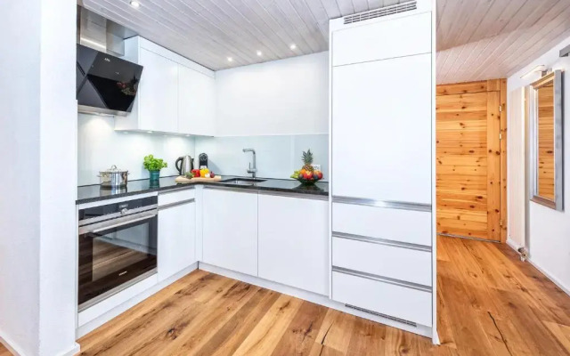 Schweizerhof Ferienwohnungen Lenzerheide 6