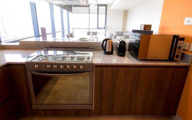 Miyana Amazing CityView Suite  by LiveMexicoCity