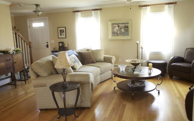 Bristol House Bed & Breakfast Inn