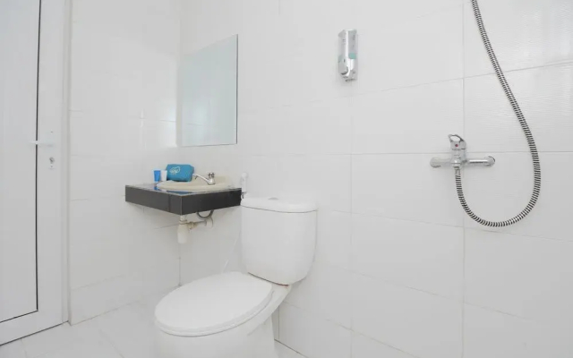三宝拢艾里加廷嘉乐多克托瓦斯丁112号酒店(Airy Jatingaleh Doktor Wahidin 112 Semarang)