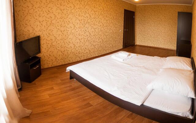 Риконе на улице Широтная