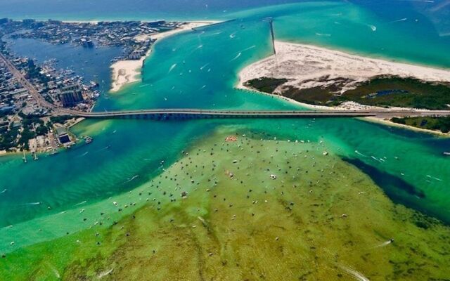 Serenity Retreat by Destin Getaways