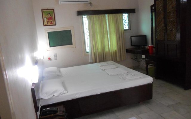 Hotel Sadhabishegam Ramalinga vilas - Manakudi Village