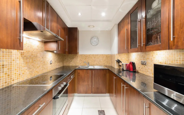 8 Boulevard Walk by Maison Privee