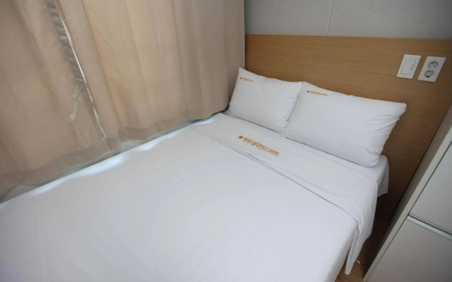 Easy Residence Hotel
