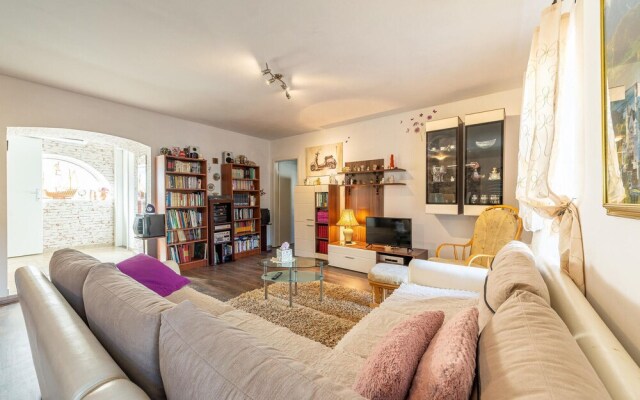 Stunning Apartment in Zaton With 1 Bedrooms and Wifi