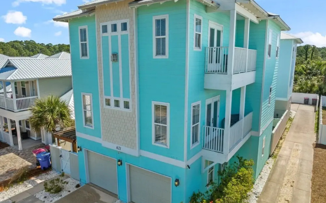 621 Lyndell Ln Unit B Aqua House
