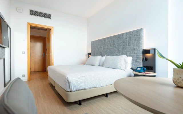 INNSiDE by Meliá Barcelona Aeropuerto - Image 4