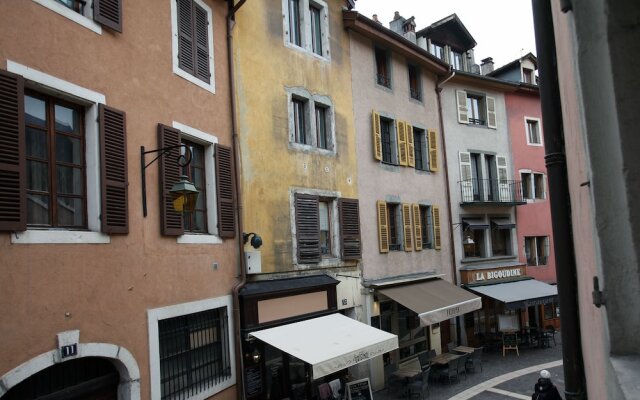 Annecy, Authenticity in the old town