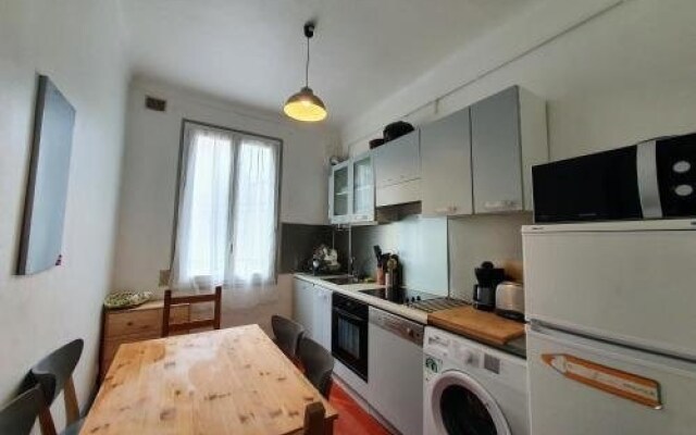 3P 60M2 Climatisã‰ 2Min Ã€ Pied Plages Juan Les Pins