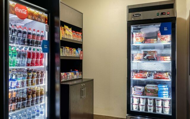 Comfort Suites Ennis