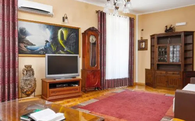 Apartment Palata Bizanti