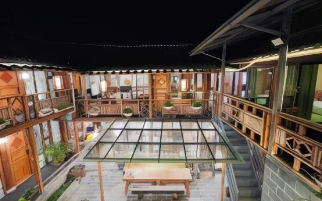 Lijiang Wuge Inn