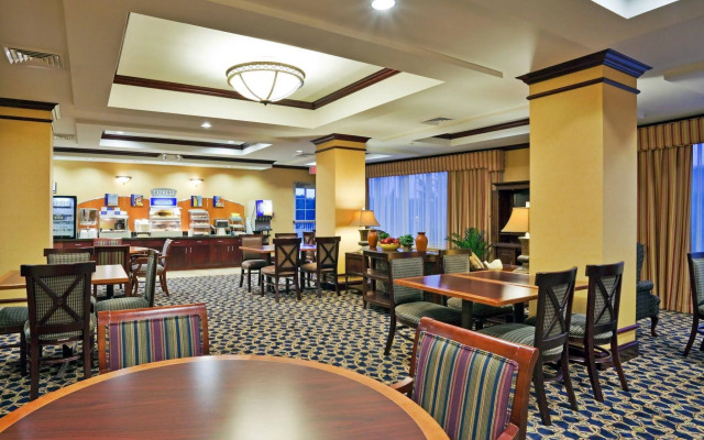 Holiday Inn Express Dothan North by IHG