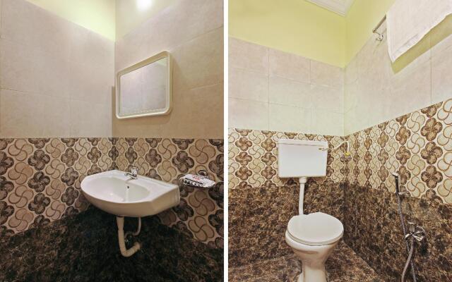 OYO 22250 Prince Residency