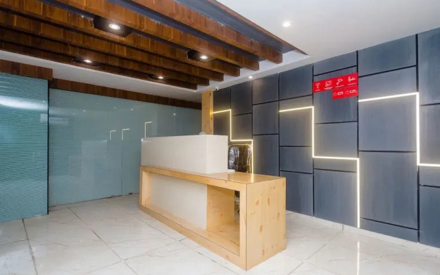 Capital O 30550 Riva International