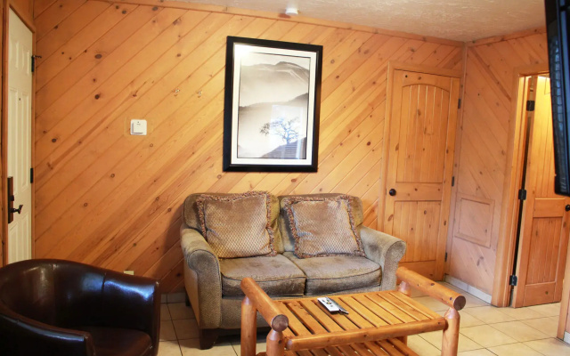 Bear Creek Resort