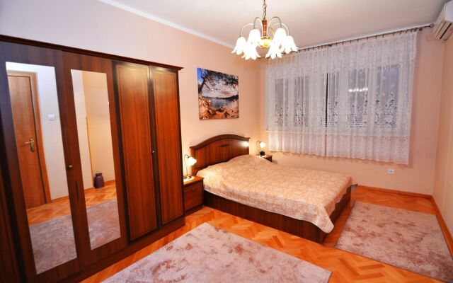 Apartments Todor