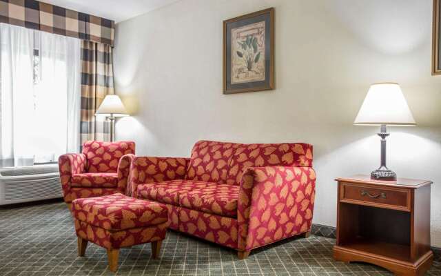 Clarion Inn & Suites