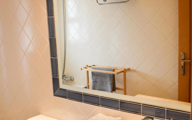 Old Village Prestige 101