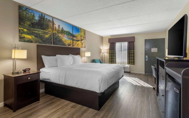 Clarion Pointe Kimball