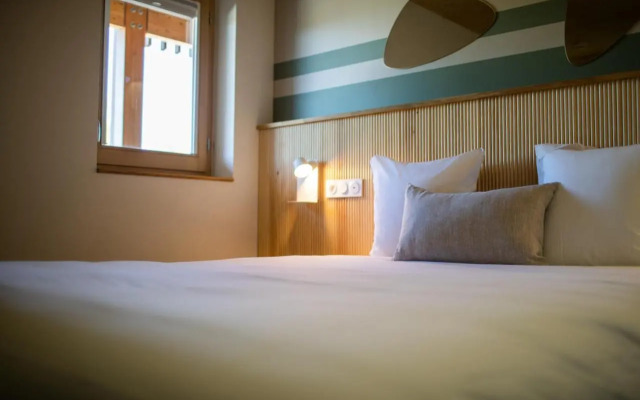 thecamp Hotel