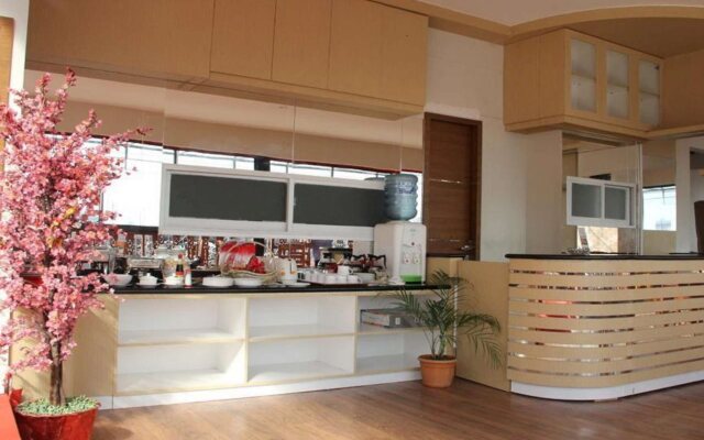 Antoni Hotel