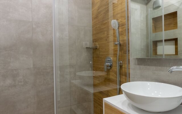 Inter Holiday Apartments