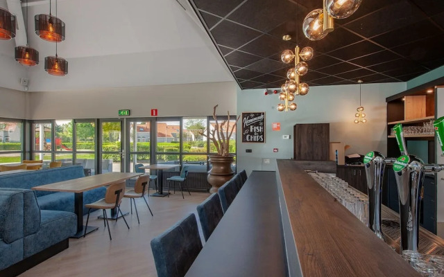 Child-friendly Bungalow, 500 m From the Beach