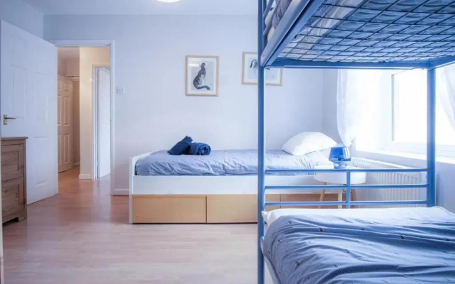 Starfish Apartment - 2 Bedroom - Tenby