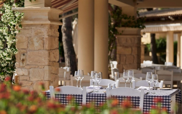Aphrodite Hills Rentals – Junior Villas