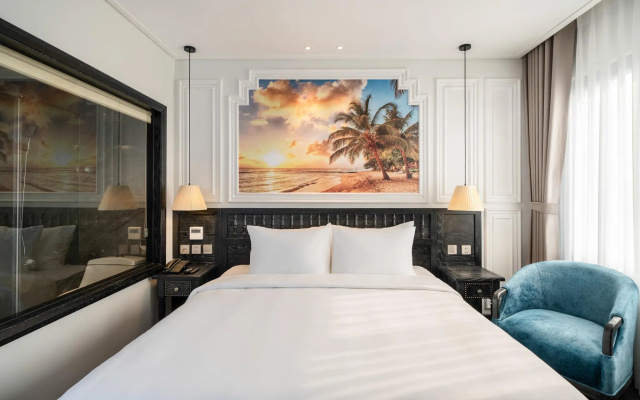 Luxe Paradise Premium Hotel – Guest Rooms – Hanoi
