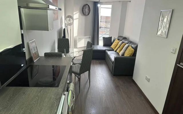 1br-sleeps4-parking-closetocentre