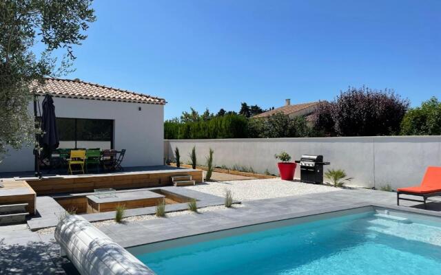 Magnifique villa avec piscine / jacuzzi / brasero