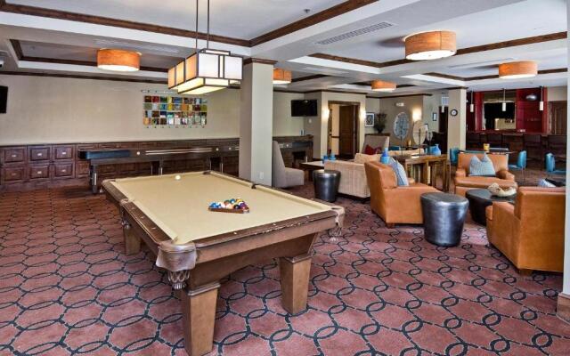 Ascent Residence 208