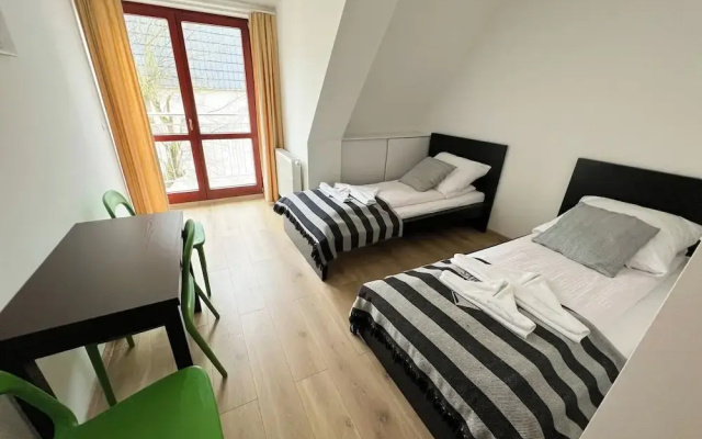 Rosa Weneda by Baltic Home
