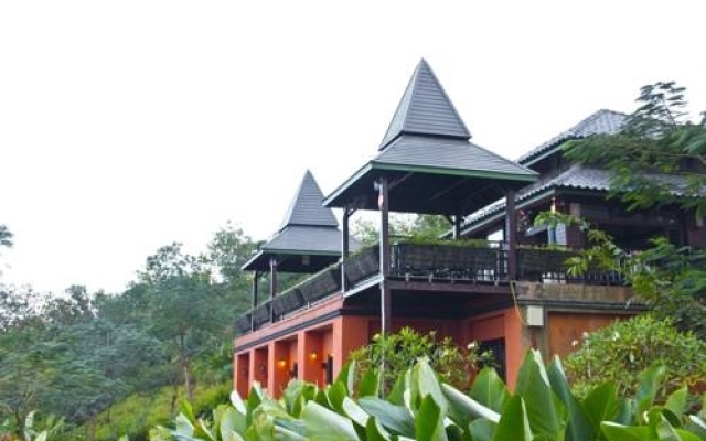 Thaton Hill Resort