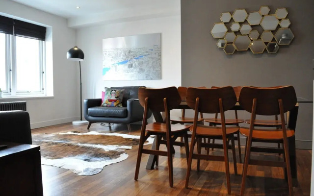 Fantastic Stylish 2 Bed Next to Borough Station