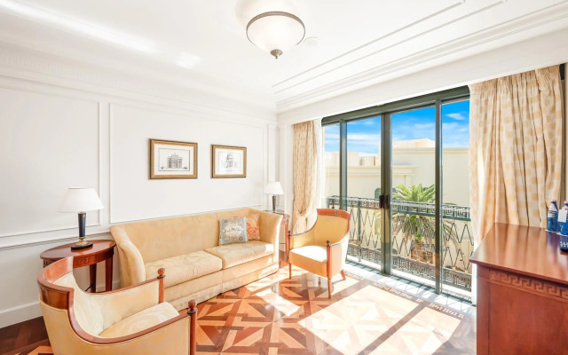 Imperial Hotel Gold Coast