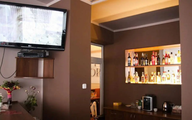 Hotel Akor