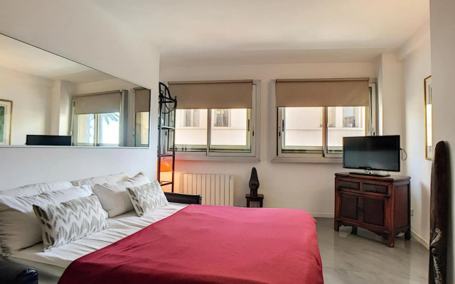 Nice Booking - Royal Luxembourg Piscine