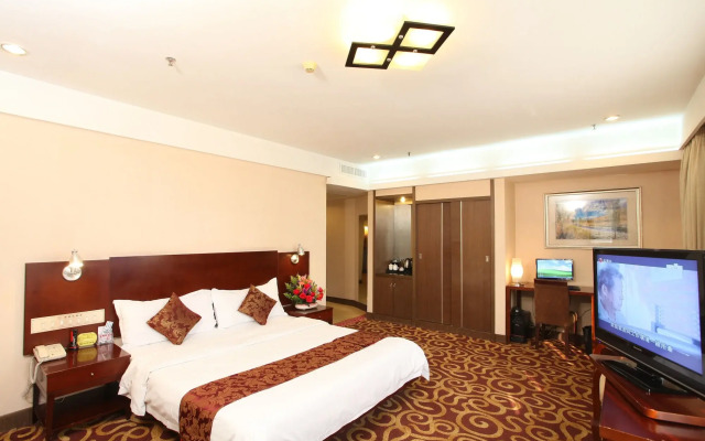 Xinhua Hotel